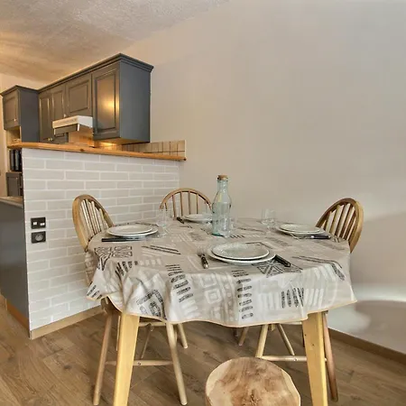 Renove 5 Pers, Au Pied Des Pistes, - Fr-1-455-256 Apartment